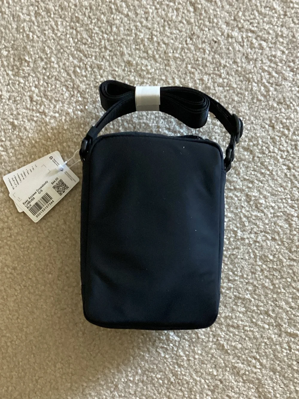lululemon athletica Black Compact Easy Access Crossbody - Picture 2 of 6